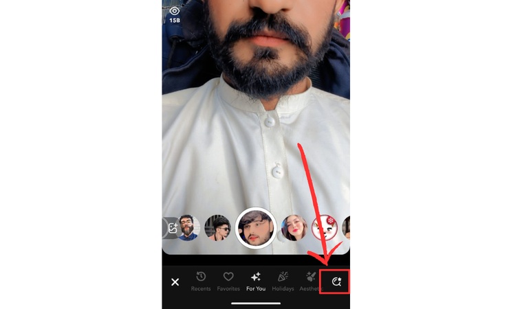 showing the main interface of Snapchat