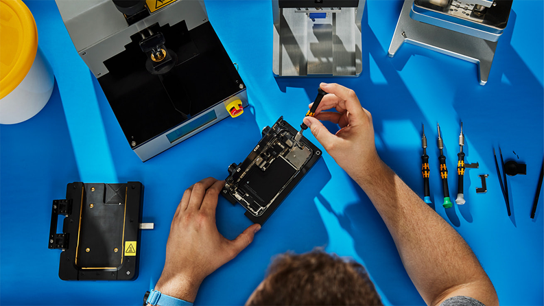 apple-self-service-repair-iphone