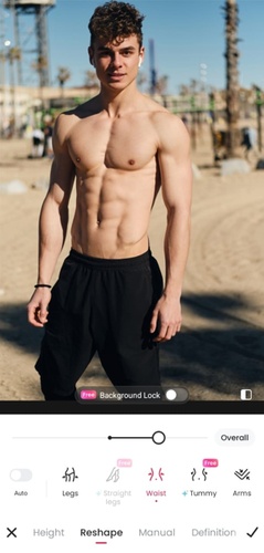 Meitu App Oberfläche zur Körperformung bei Männerporträts