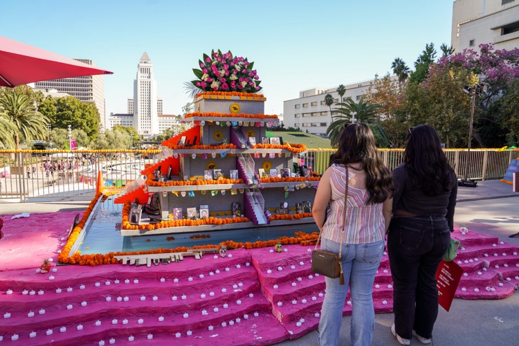 Downtown La Central Location Coordinates