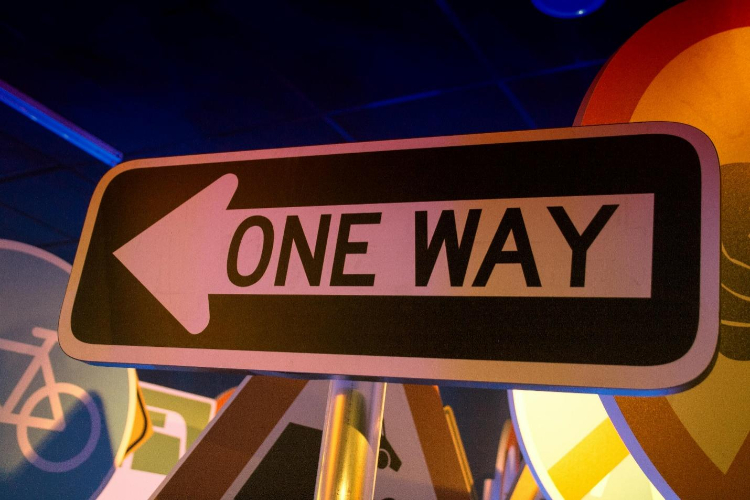 translate signs