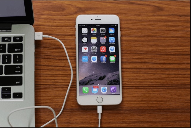 connect the iphone 18 to the pc