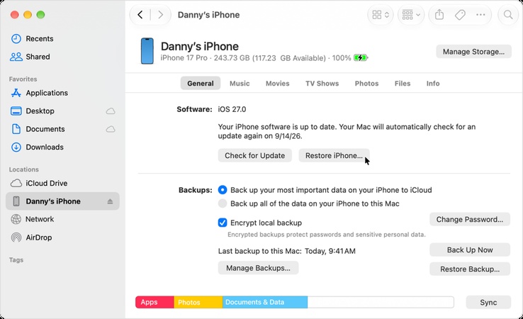 透過 Finder 或 iTunes 回復 iPhone