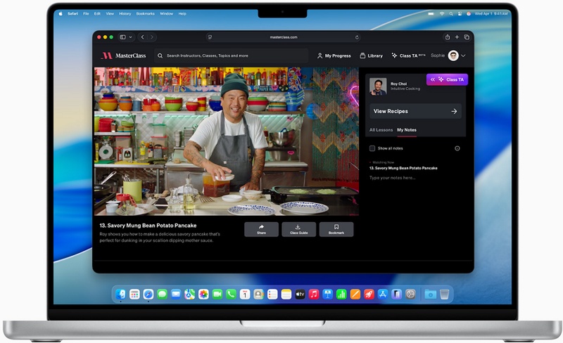 A Glimpse of Safari Interface