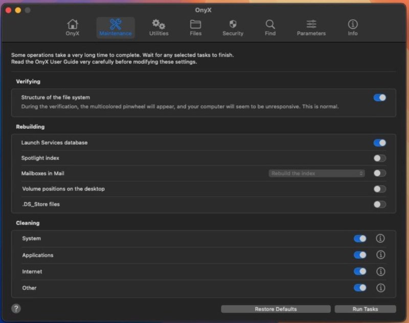 debloat macos using onyx