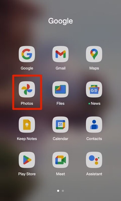launch the photos app 