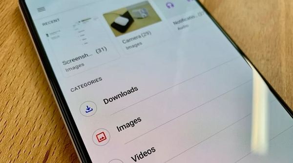 android gallery doesn't show pictures