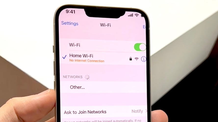 檢查Wi-Fi連線狀況步驟示意圖,Android和iPhone連接同一網路的操作指南