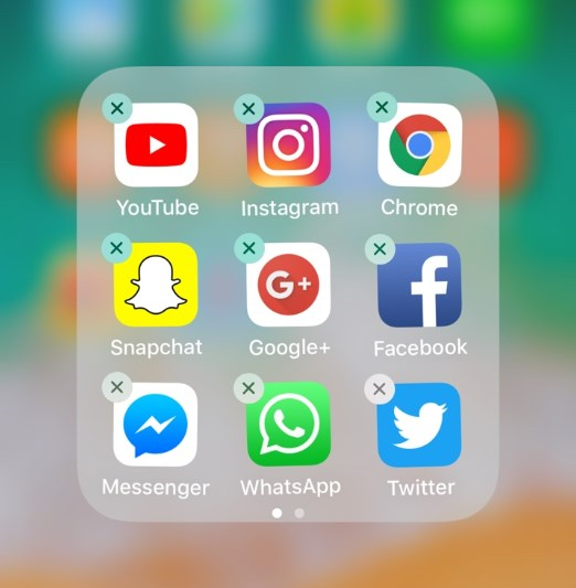 iphone 8 plus apps not downloading
