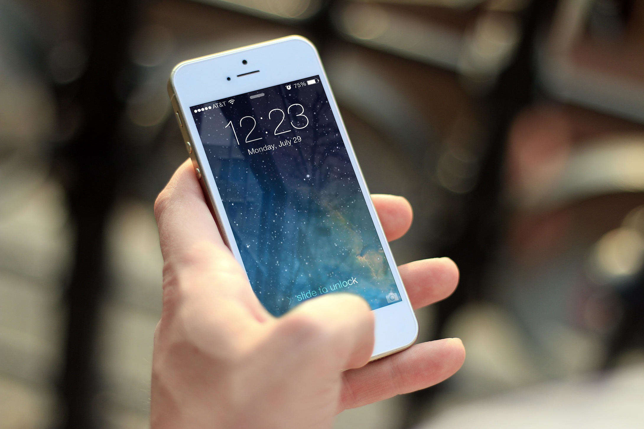 How to Jailbreak Your iPhone to Unlock Carrier